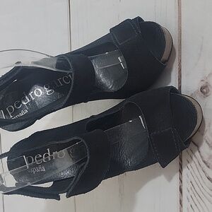 Pedro Garcia Suede Leather Cowhide size 39 High Heels made in Spain